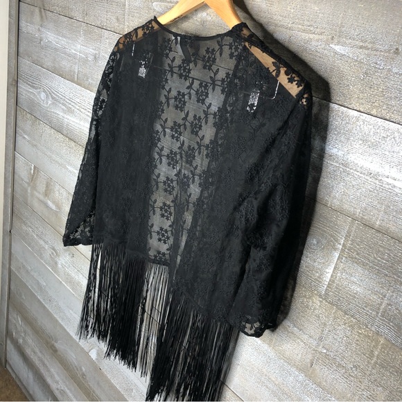 H&M black embroidered fringe poncho wrap - Picture 2 of 3